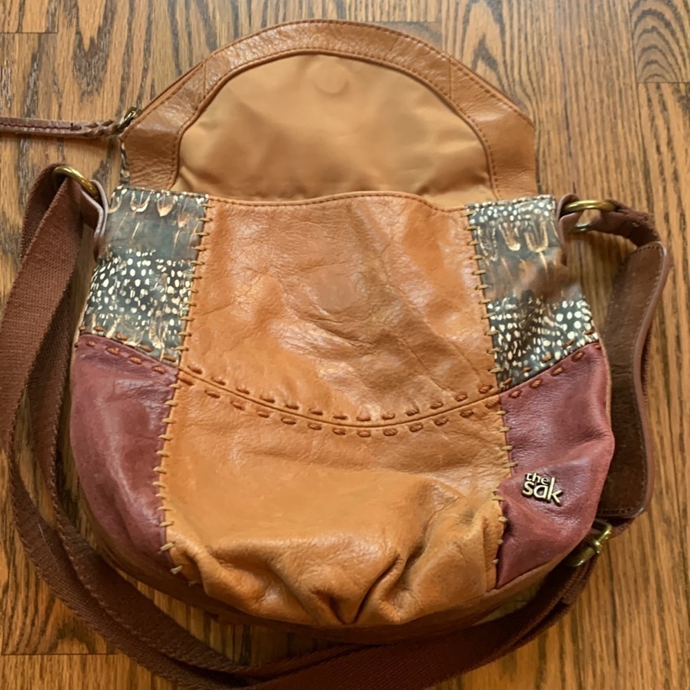 The Sak multi colored patchwork leather shoulder strap purse - Picture 11 of 12